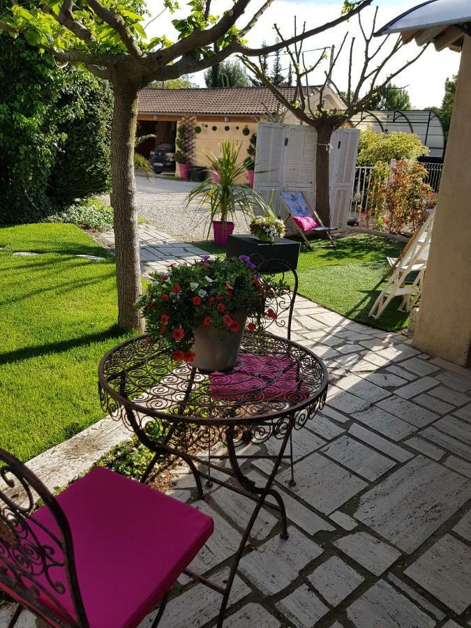 A L'Oree Du Pin Aix-en-Provence Eksteriør billede