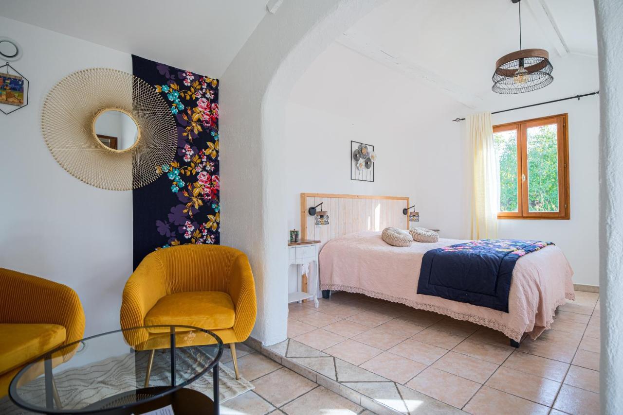 A L'Oree Du Pin Aix-en-Provence Eksteriør billede