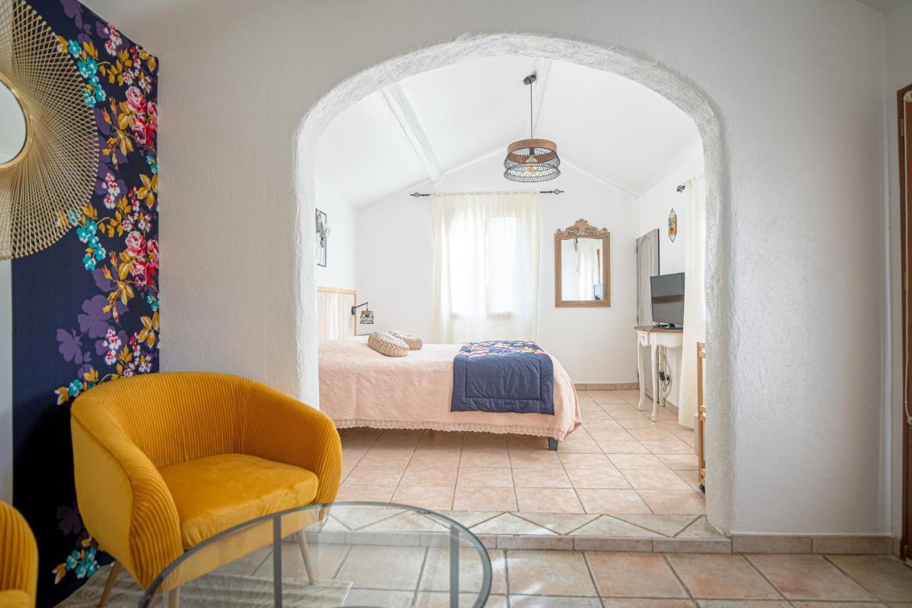 A L'Oree Du Pin Aix-en-Provence Eksteriør billede